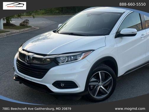 Pearl White 2022 Honda HR-V EX