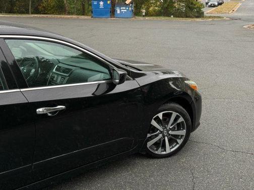 2016 Nissan Altima 2.5 SR