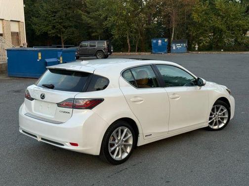 2013 Lexus CT 200h Base