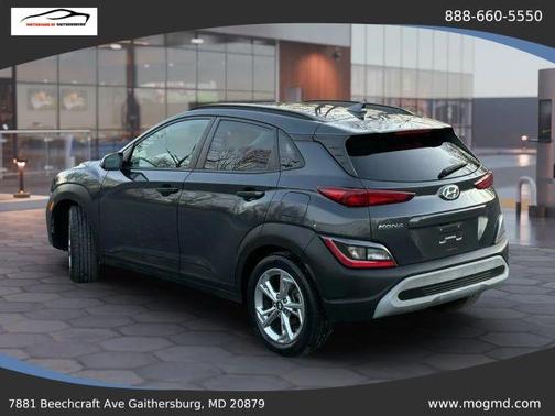 Gray 2022 Hyundai KONA SEL