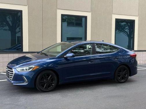 2017 Hyundai ELANTRA Value Edition