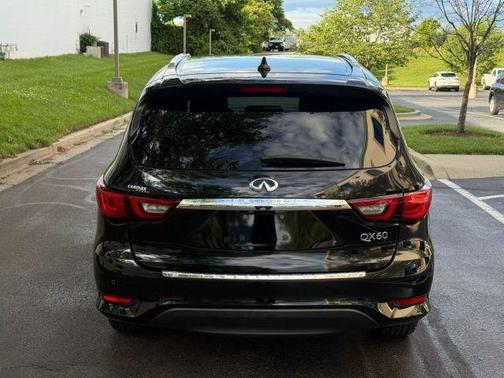2018 INFINITI QX60 Base
