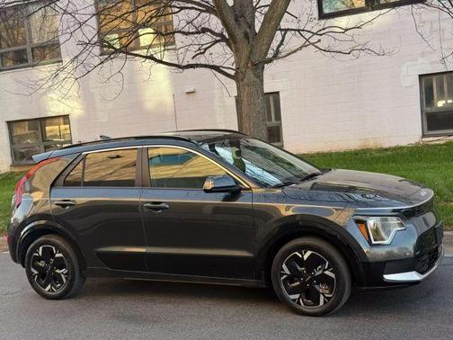 2023 Kia Niro EV Wind