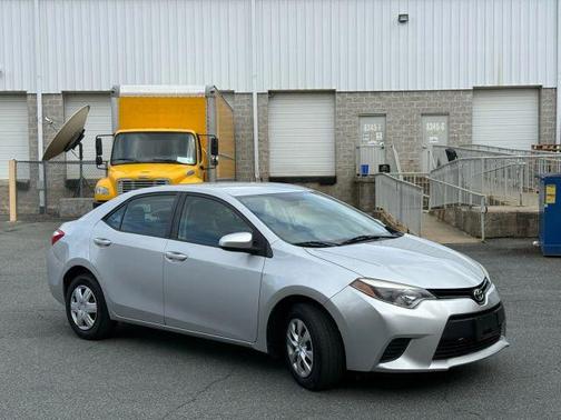 2014 Toyota Corolla LE Plus