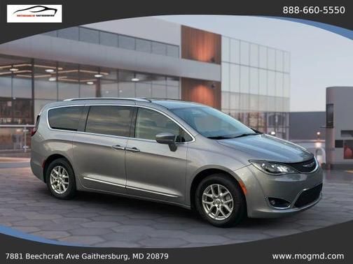 Gray 2020 Chrysler Pacifica Touring-L