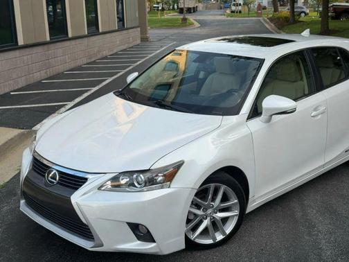 2015 Lexus CT 200h Base