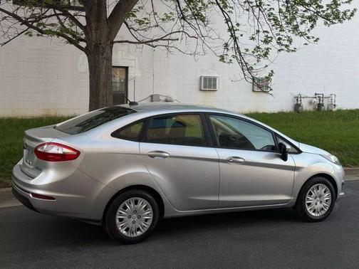 2015 Ford Fiesta S