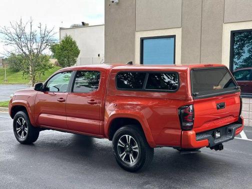 2016 Toyota Tacoma TRD Sport