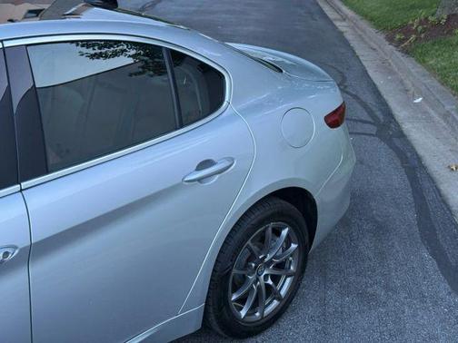 2019 Alfa Romeo Giulia Base