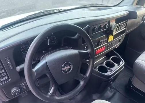 2013 GMC Savana 2500 Work Van