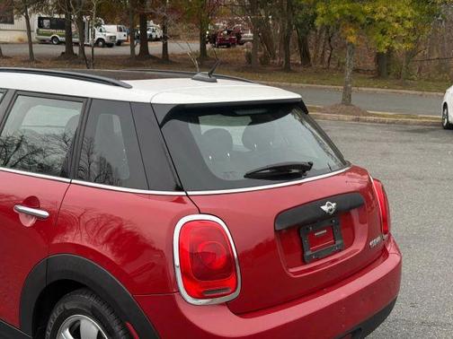 2016 MINI Hardtop Cooper