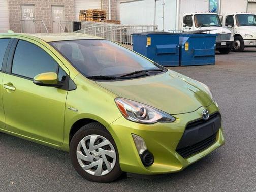 2015 Toyota Prius c One