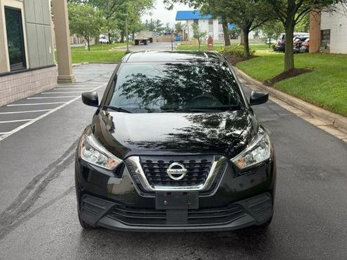 2020 Nissan Kicks S
