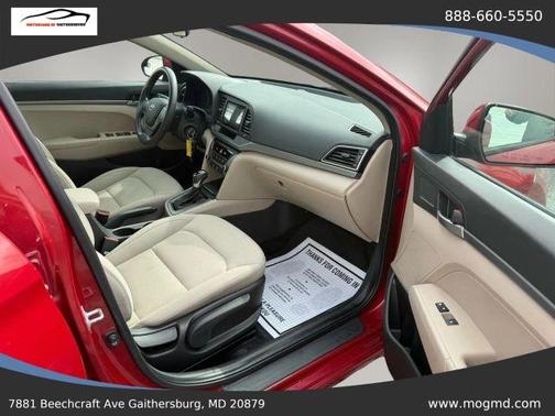 Scarlet Red Pearl 2017 Hyundai ELANTRA SE