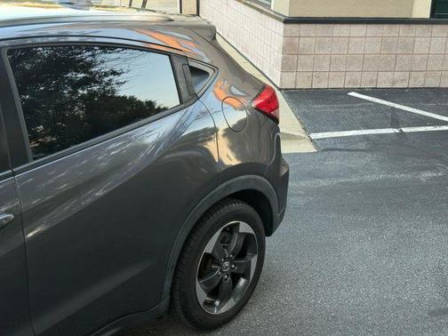 2018 Honda HR-V EX-L w/Navigation