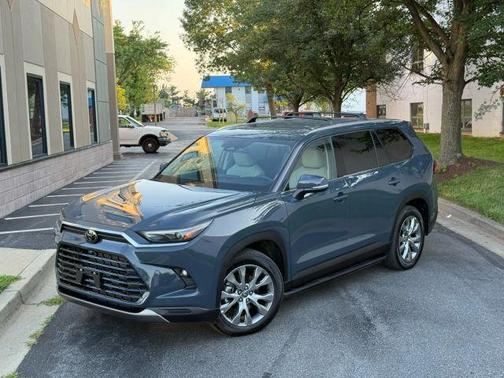 2024 Toyota Grand Highlander LIMITED