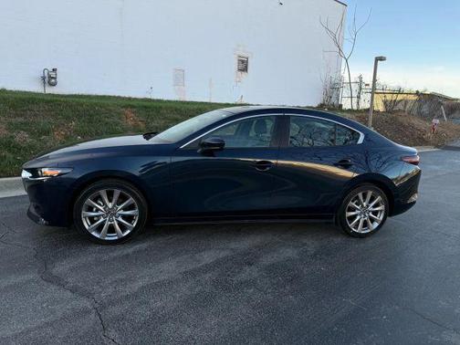 2021 Mazda Mazda3 AWD w/Select Package