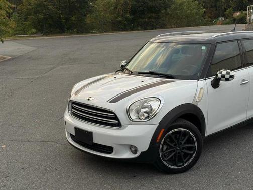 2016 MINI Countryman Cooper