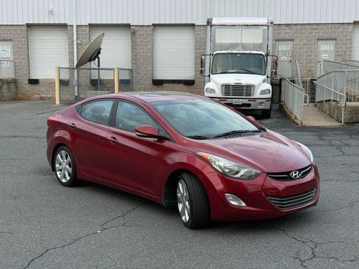 2013 Hyundai ELANTRA Limited