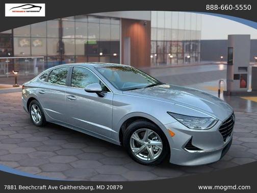 Silver 2023 Hyundai SONATA SE