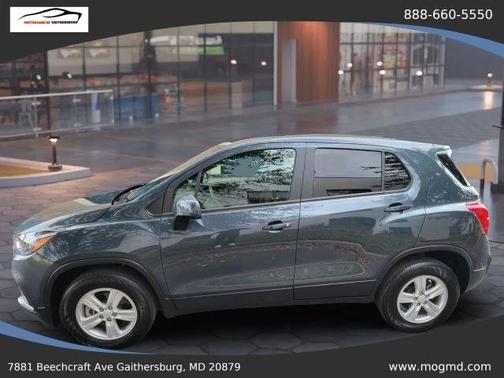 Gray 2021 Chevrolet Trax LS