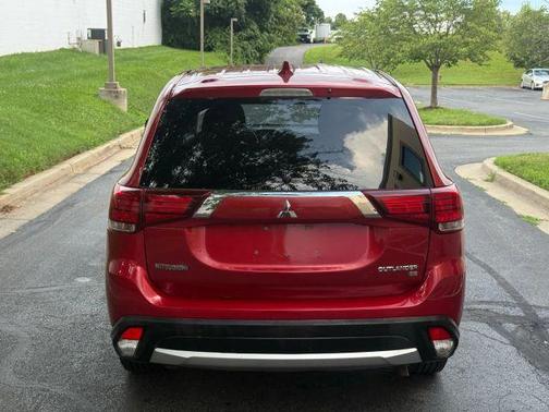 2018 Mitsubishi Outlander SE