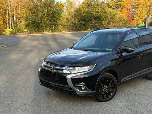 2018 Mitsubishi Outlander ES