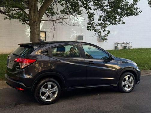 2016 Honda HR-V LX