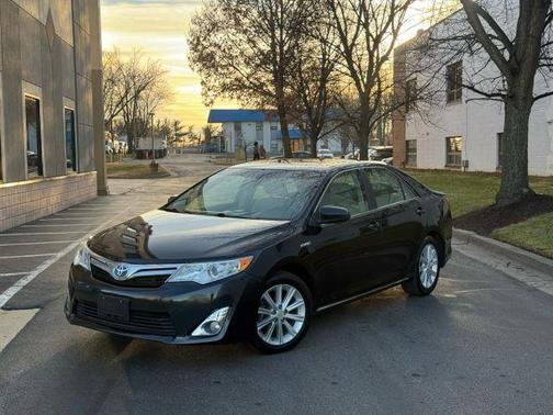 2012 Toyota Camry Hybrid XLE