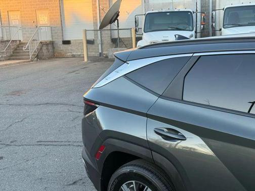 2022 Hyundai TUCSON Hybrid Blue
