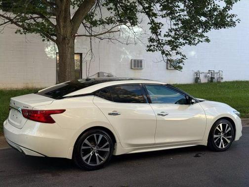 2017 Nissan Maxima 3.5 Platinum