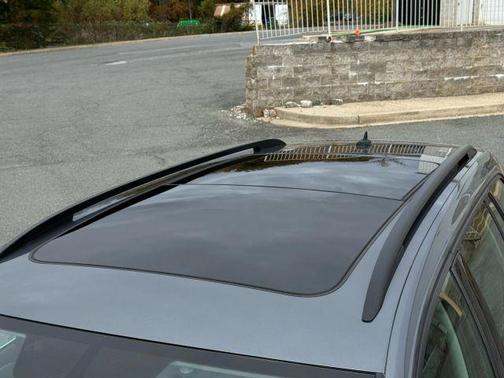 2016 Volkswagen Golf SportWagen TSI Limited Edition