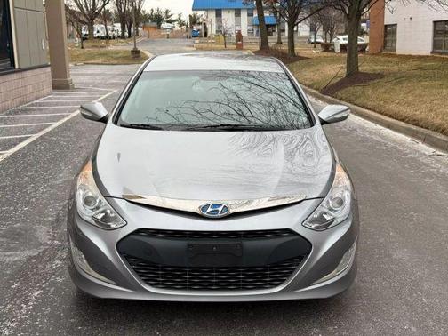 2015 Hyundai SONATA Hybrid Base