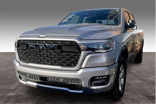 2025 RAM 1500 Big Horn Crew Cab 4x4 64' Box