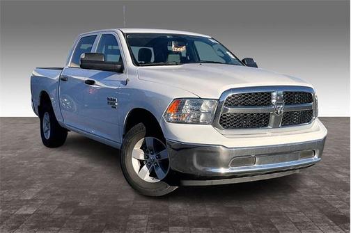 2023 RAM 1500 Classic SLT Crew Cab 4x4 57' Box
