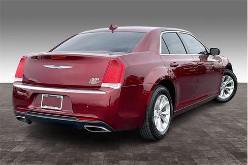 2023 Chrysler 300 Touring