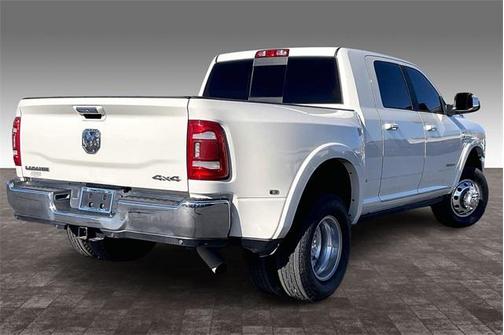 2022 RAM 3500 Laramie Mega Cab 4x4 64' Box