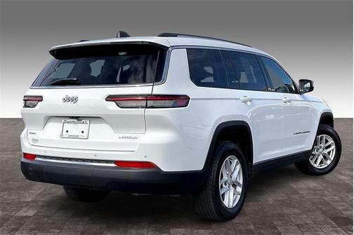 2024 Jeep Grand Cherokee L Laredo 4x4