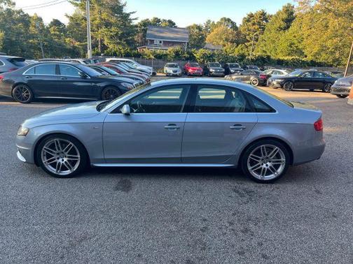 2010 Audi A4 2.0T Prestige