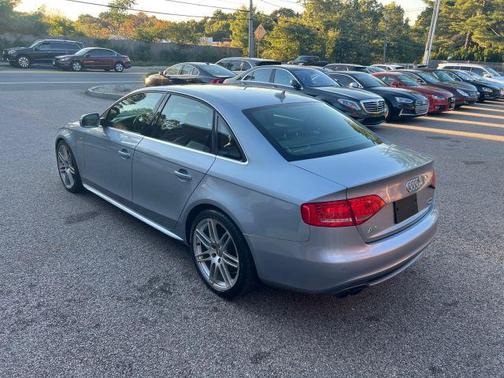 2010 Audi A4 2.0T Prestige