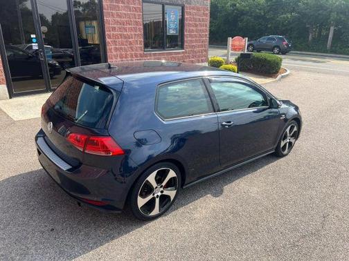 2016 Volkswagen Golf GTI S