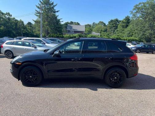 2012 Porsche Cayenne Base