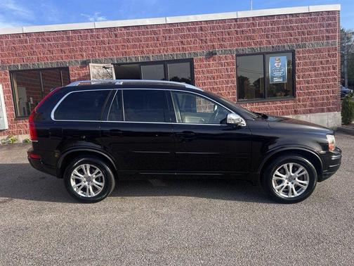 Ember Black Metallic 2013 Volvo XC90 3.2