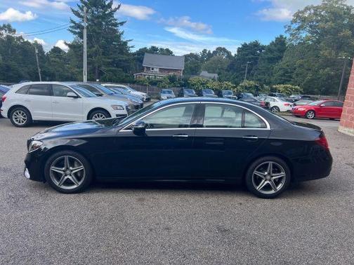 2017 Mercedes-Benz E-Class E 300 4MATIC
