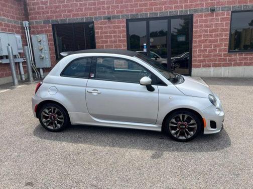 2014 FIAT 500C GQ EDITION