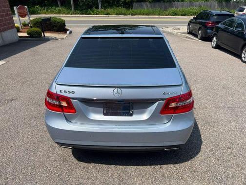 2013 Mercedes-Benz E-Class E 550 4MATIC