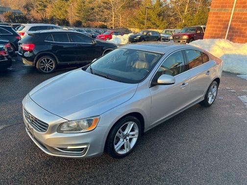 2015 Volvo S60 T5 Platinum