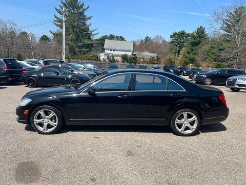 Black 2013 Mercedes-Benz S-Class S 550 4MATIC
