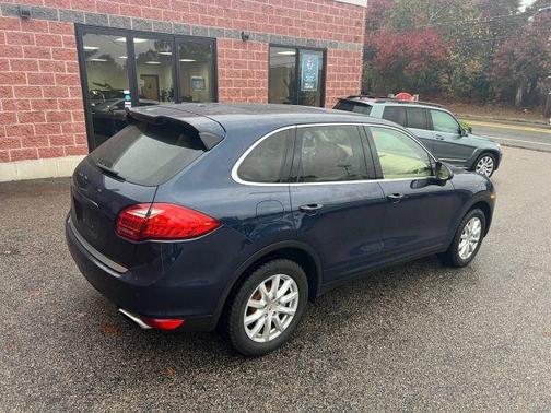 2012 Porsche Cayenne Base