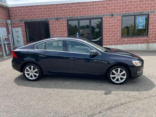 2016 Volvo S60 T5 Drive-E Premier